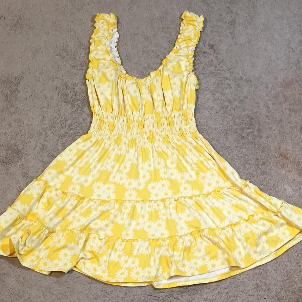 Urban Outfitters/Lizzy Mini Dress/Womens Small/Yellow/Boho Floral Smocked - Picture 9 of 9